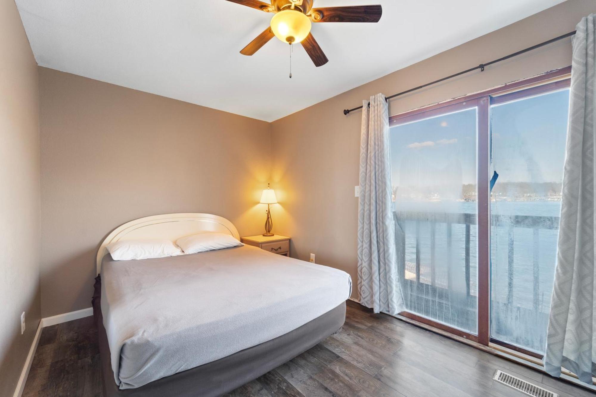 Lazy Gator House- Sleep 20- Bachelor Parties Welcome Lake Ozark Exterior foto